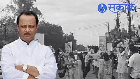 काळे झेंडे ते रिकाम्या खुर्च्या, मुंडेंनी हात जोडले तरी अजित पवारांची सभा बीडकरांच्या राड्याने गाजली