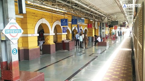 ahmednagar railway station redevelop Amrit Bharat Station Scheme 93 cr fund politics