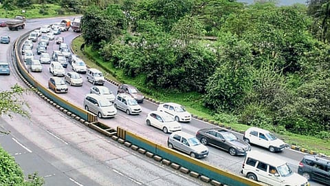 Lonavala Expressway Traffic