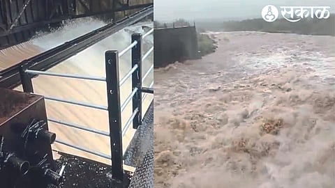 Discharge initiated from a dam. In the second photograph, the water released into the Unanda river basin