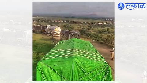 Heavy traffic in Kannad Ghat has been stopped from today nashik news