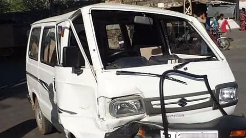 Car Accident on Mayni-Dahiwadi Road