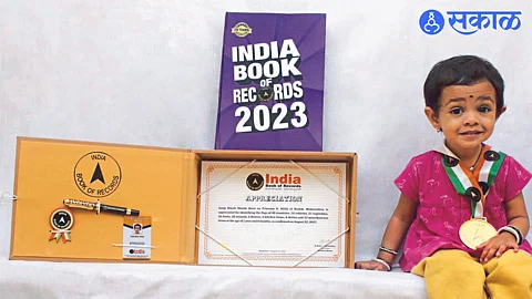 One and a half year old Gargi create unique record nashik news