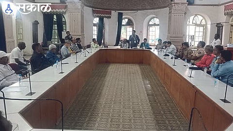 A meeting of administrative officers, board office bearers held in East Divisional Office regarding Ganeshotsav