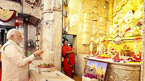 PM Modi Ganpati Wishes