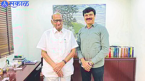Anil Kadam meets Sharad Pawar nashik news