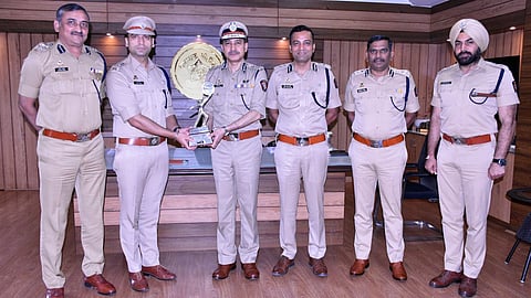 Pune Police awarded Smart Policing Award by FICCI