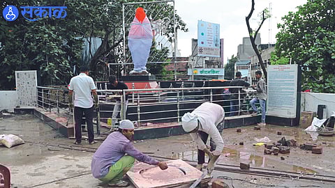 Preparations are underway for Sardar Vallabhbhai Patel's statue in the Municipal Corporation premises.
