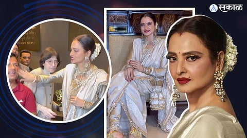 rekha viral video Playfully 'Slaps' A Man After Posing For Selfie - VIRAL VIDEO