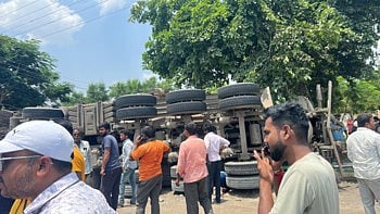 solapur accident