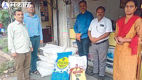 A team of the Food and Drug Administration Department while seizing the stock of fake Mava from Gujarat.