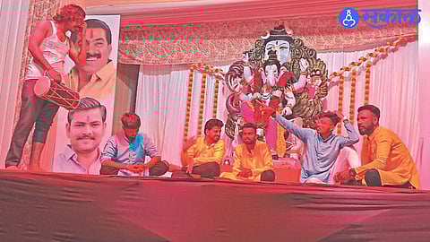 Pawanputra Vijay Gymnasium Ganeshmandal by young artists enlightening on various topics through live performances.