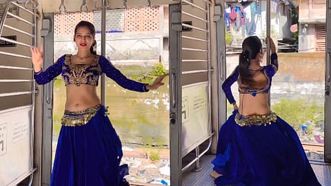 Belly Dance in running local train Video viral on social media mumbai rpf police