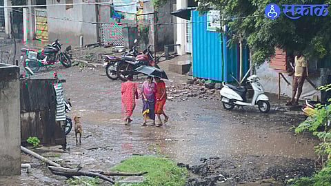 Jalgaon Rain News : जळगावसह जिल्ह्यात ‘वरुण’कृपा; महिन्याच्या खंडानंतर पावसाचे सुखद आगमन
