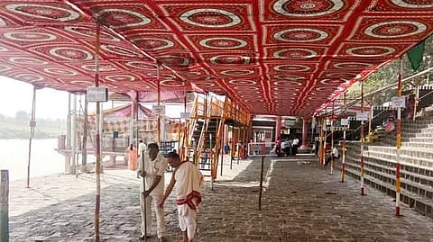 Ganeshotsav: गणेशोत्सव निमित्ताने मंडप व्यवसायातून कोट्यवधी रुपयांची उलाढाल,खड्डेविरहित...