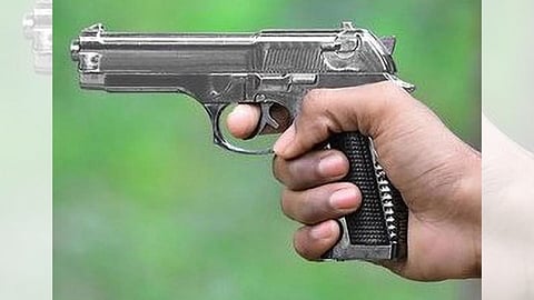 Nagpur News : पोलिसांवर रोखले पिस्तूल, आरोपी फरार