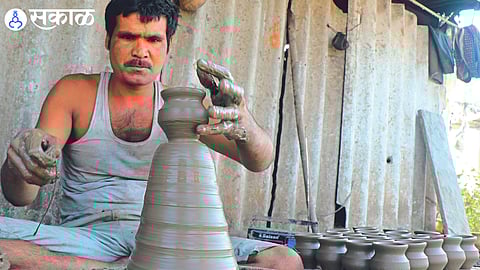 Preparation of pottery on occasion of Diwali nashik news