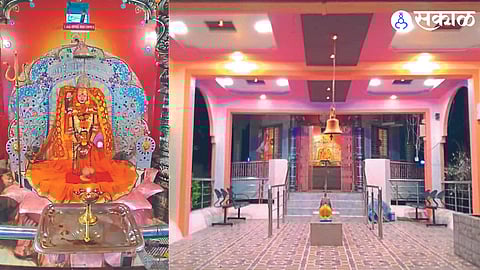 Idol of Mother Jogaima and
attractive lighting done by devotee Shailendra Patil for Navarotsava at Jogai Mata Temple.