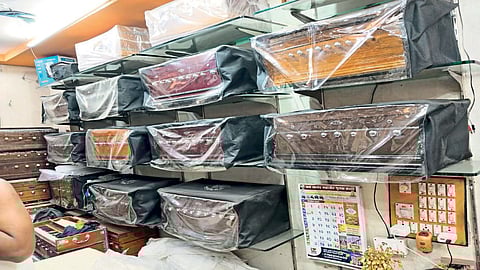 demand for harmonium made from teak wood abroad ahmednagar marathi news