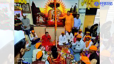 Navratri 2023 Kirtidhvaj Procession at Saptshringi Fort in Adimaya Chanting