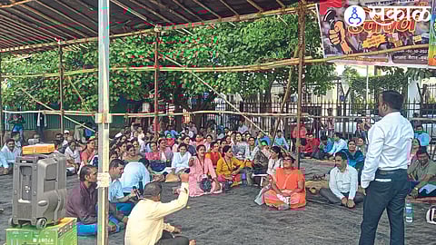 Mumbai: Special teacher involved in Azad Maidan movement.