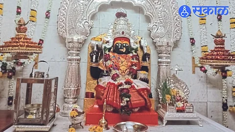 Kalikamate is the only temple in the state with sitting idol in Old Tambat Lane.