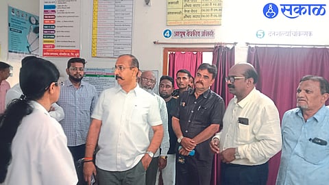 MLA Kunal Patil while inspecting a rural hospital. Neighboring District Surgeon Dr. Datta Degavkar and villagers.