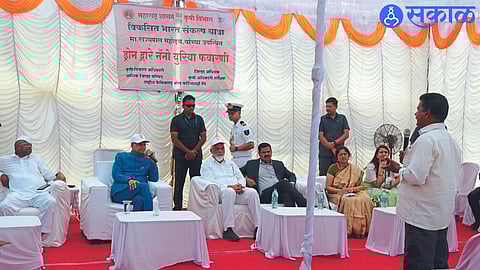 farmer demand governor for electricity and water to farm during day nashik news