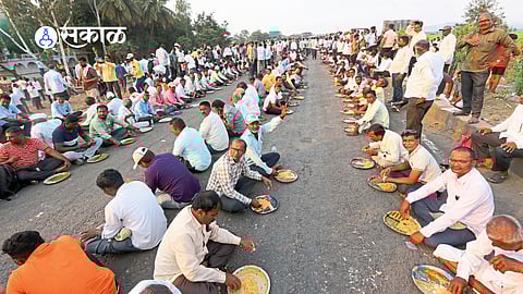 Pune Bangalore Highway Sugarcane Rate Chakka Jam Andolan Raju Shetti