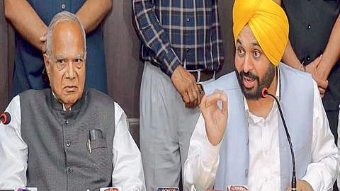 governors started thinking that I means government punjab supreme court politics