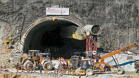 rescue operation of 41 laborers trapped in Silkyara tunnel in Uttarakhand has reached its final stage