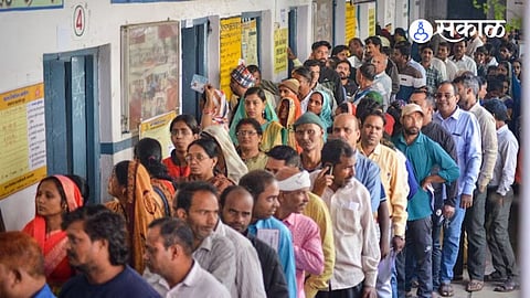 Chhatisgarh Election: थरारक! छत्तीसगडमध्ये पोलिंग पार्टीच्या मार्गात नक्षलींनी केला स्फोट; एक जवान शहीद