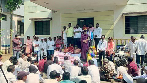 dr kiran lahamate warn police arrest criminal otherwise leave your post ahmednagar crime police