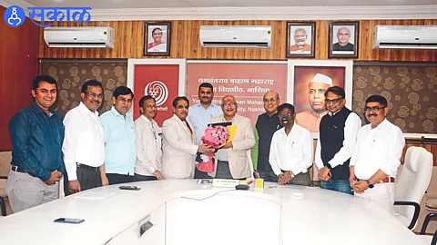Yashwantrao Chavan on accepting the charge of Pro-Chancellor of Maharashtra Open University Prof. While welcoming Jogendra Singh Bisen, Vice-Chancellor Prof. Sanjeev Sonwane.
