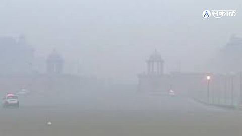 Delhi Pollution : दिल्ली-NCRमध्ये प्रदूषणाचा स्फोट! मागचे सर्व रेकॉर्ड मोडत एक्यूआय 999 वर