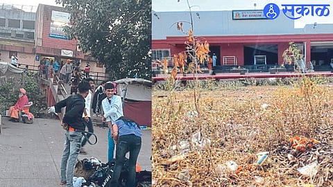 Crowd of tourists in Sulabh toilet in Tapovan and Piled grass at the Mela bus stand.