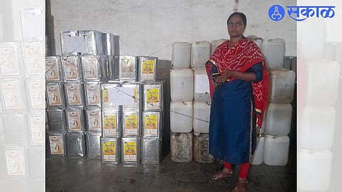 Stock of unauthenticated Srikhand seized FDA action Adulterated oil found in Sinnar