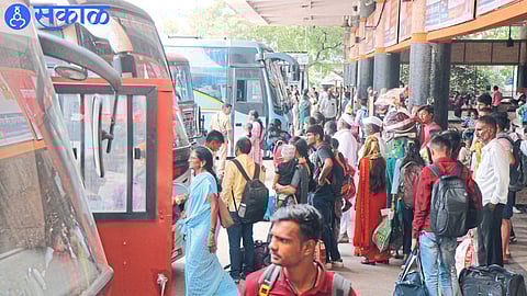 Bus stations were full of passengers returning home to celebrate diwali nashik news
