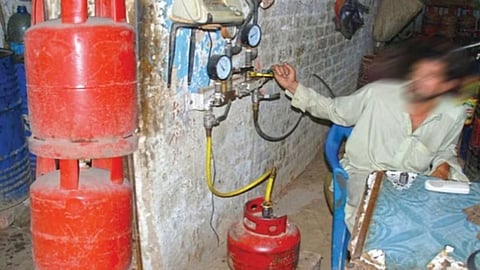 Gas Cylinder Refilling