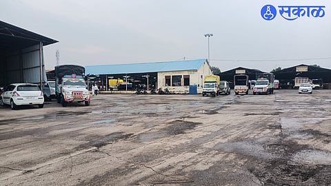 Heavy rain for 45 minutes at Nandur Shingote