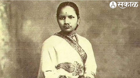 Doctor Rakhmabai Raut