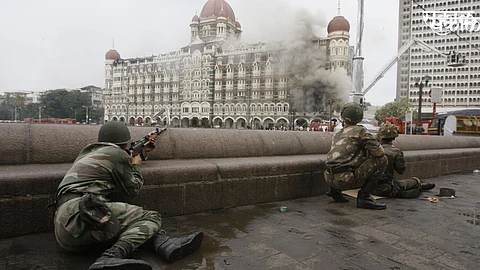 26/11 Terror Attack : देशाला हादरवणारा दिवस, जाणून घ्या दहशतवादी हल्ल्याचा संपूर्ण घटनाक्रम