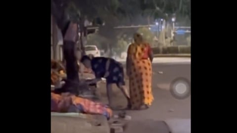 VIDEO: अफगाणिस्तानच्या स्टार क्रिकेटपटूने हृदय जिंकलं! अहमदाबादच्या रस्त्यावर तो सकाळी 3 वाजता...