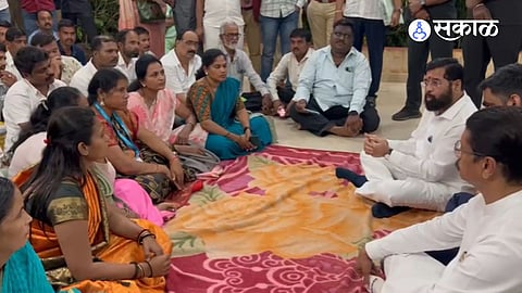 Give reservation as Marathas and not as OBC women presented Maratha community demand before the Chief Minister eknath shinde knp94