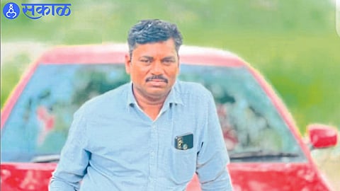 Farmer commits suicide due to debt in Kheldari nashik news