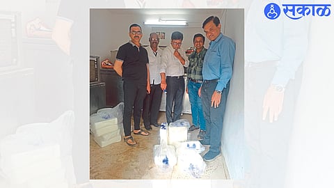 Stock of adulterated paneer seized and officials.