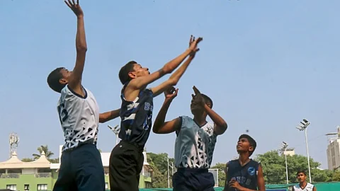 Schoolympics 2023 : बास्केटबॉल स्पर्धेत सेंट ॲन्सची आगेकूच