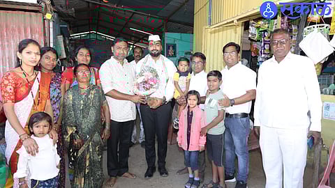 Prasad Avhad became second registrar