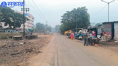 Canal Road main road work slow in process nashik news