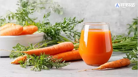 Carrot Juice Benefits : निरोगी त्वचा ते रक्तातील साखरेपर्यंत, गाजराचा रस प्यायल्याने हे जबरदस्त फायदे मिळतील